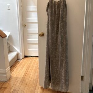 F21 size L maxi dress in grey pattern